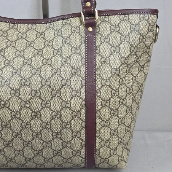 ✨️GUCCI GG Supreme Joy Tote Bag - Picture 7 of 16
